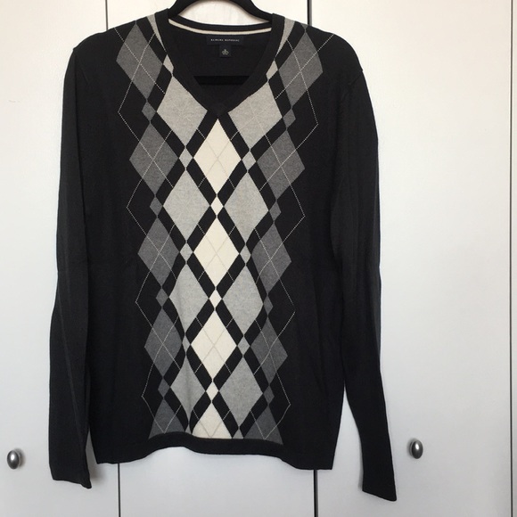 Banana Republic Other - Banana Republic Black Patterned Sweater